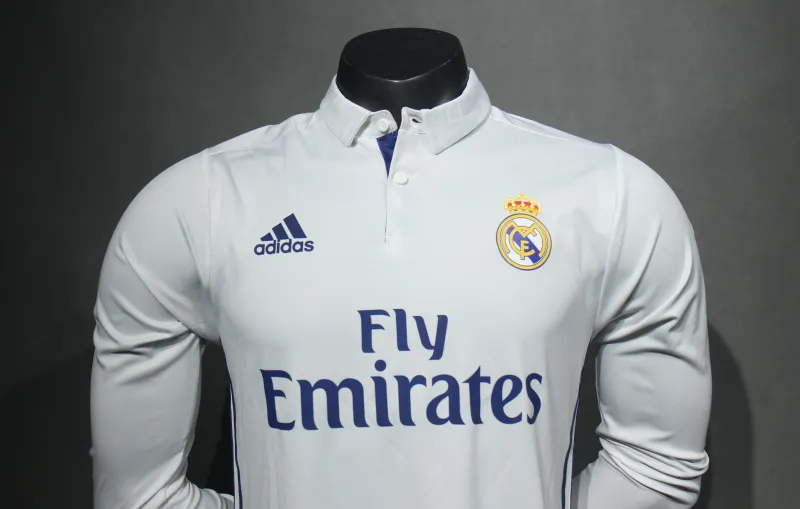 Real Madrid Retro Jersey Home Long Sleeve Soccer Shirt 2016/17 - Image 4