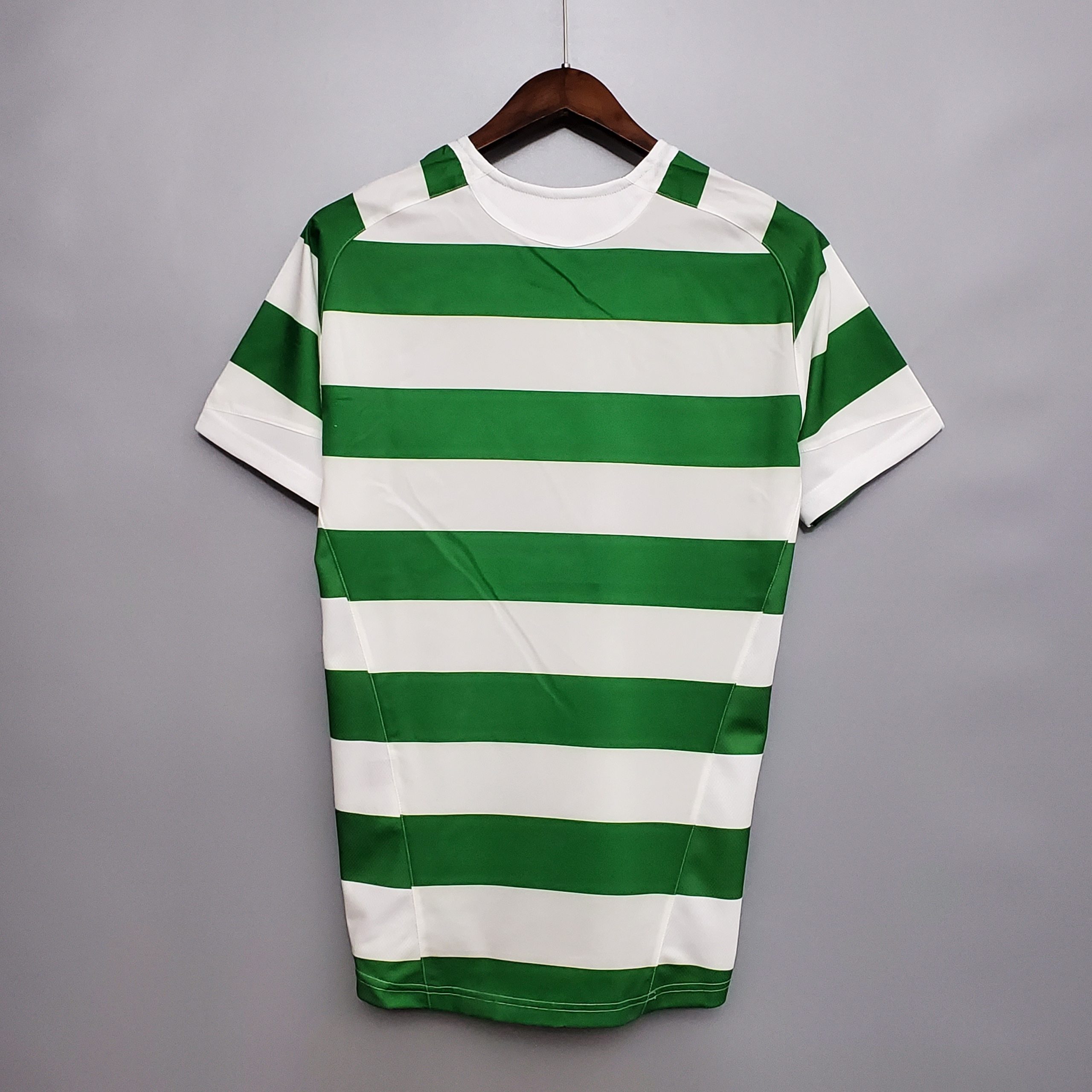 Celtic Retro Soccer Jersey Home Custom Shirt 2005/06 - Image 2