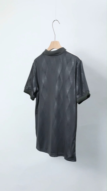 Bayern Munich Soccer Jersey Shirt 2024/25 Oktoberfest - Image 3