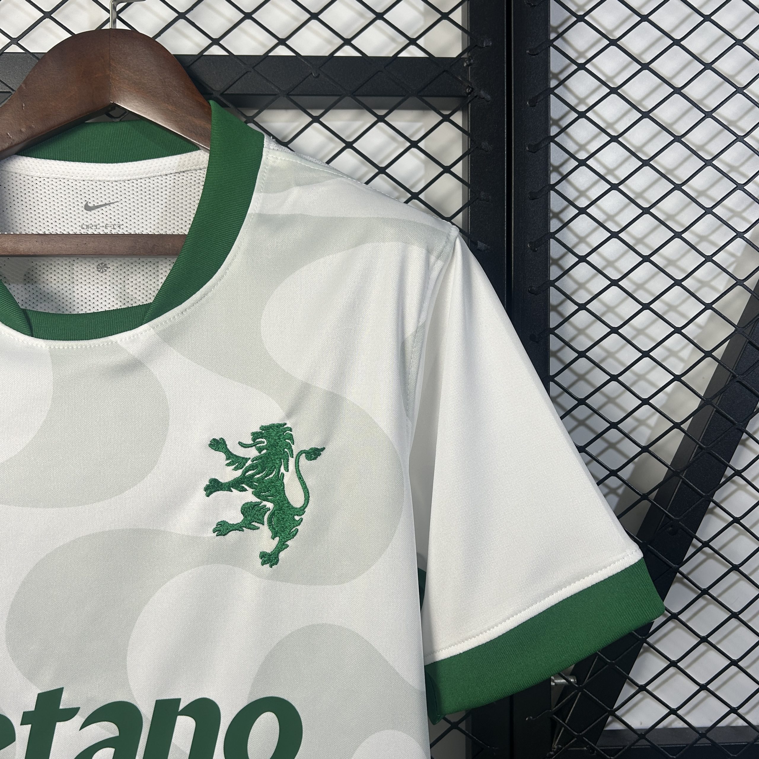 Sporting CP Soccer Jersey Fourth Away Custom Shirt 2025/26 - Image 6