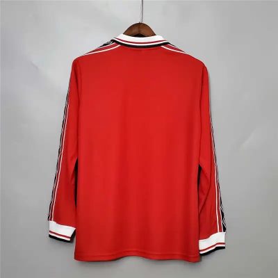 Alternative view of Manchester United Retro Home Long Sleeve Football Jersey Shirt 1998/99