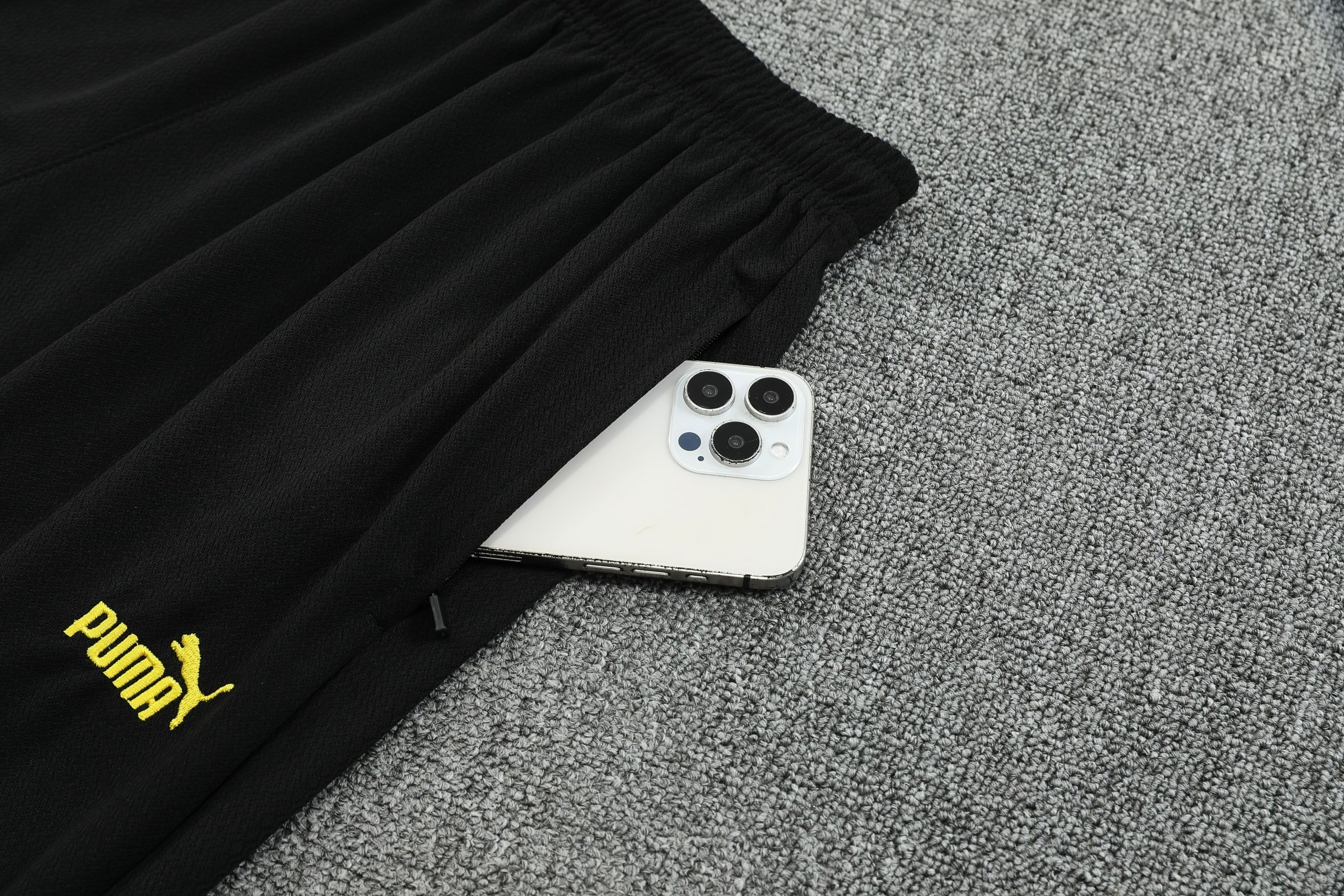 Borussia Dortmund Training Jersey Kit Yellow 2025/26 - Image 3