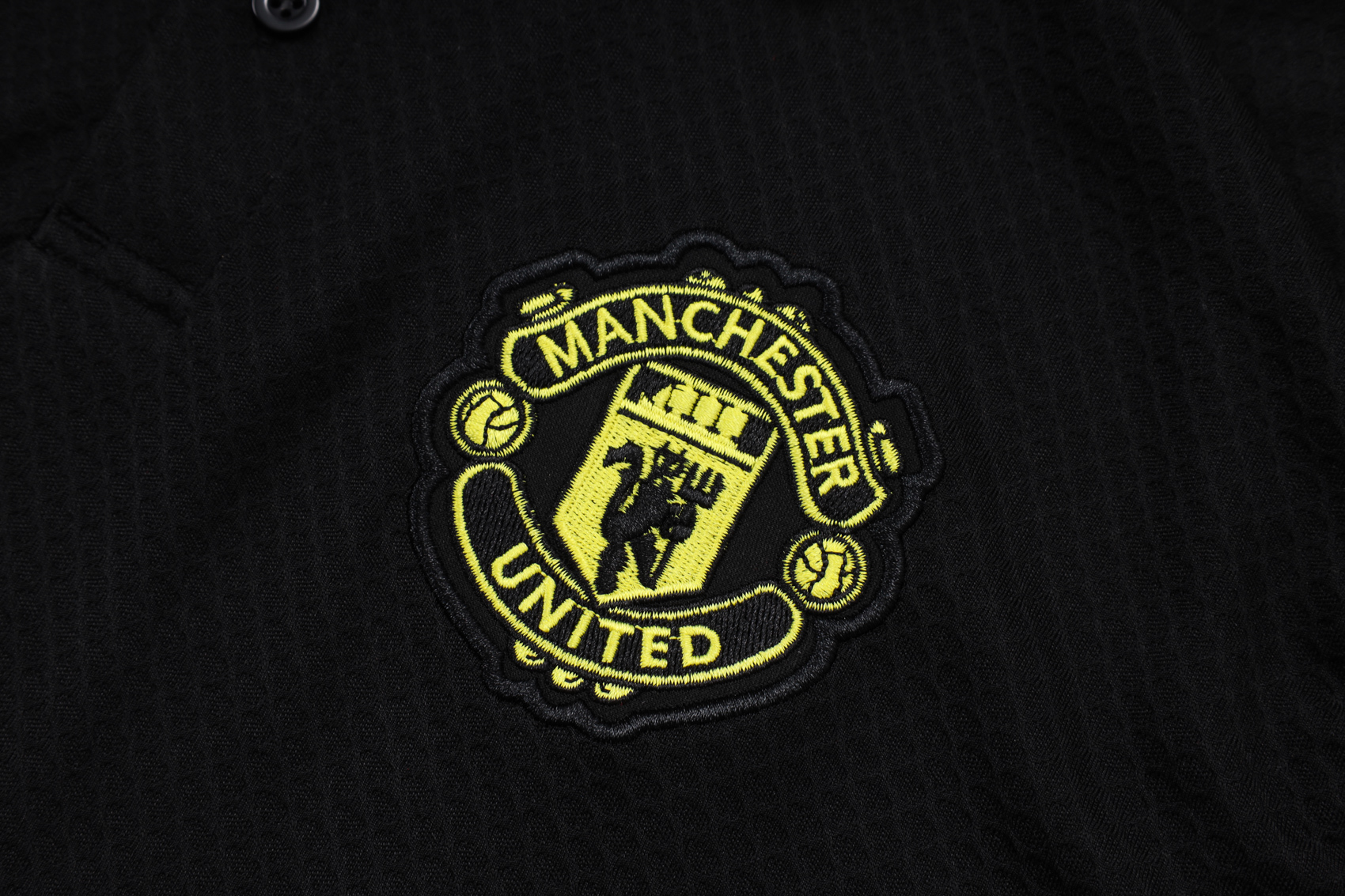Manchester United Training Kit (Polo+Pants) Black 2025/26 - Image 5