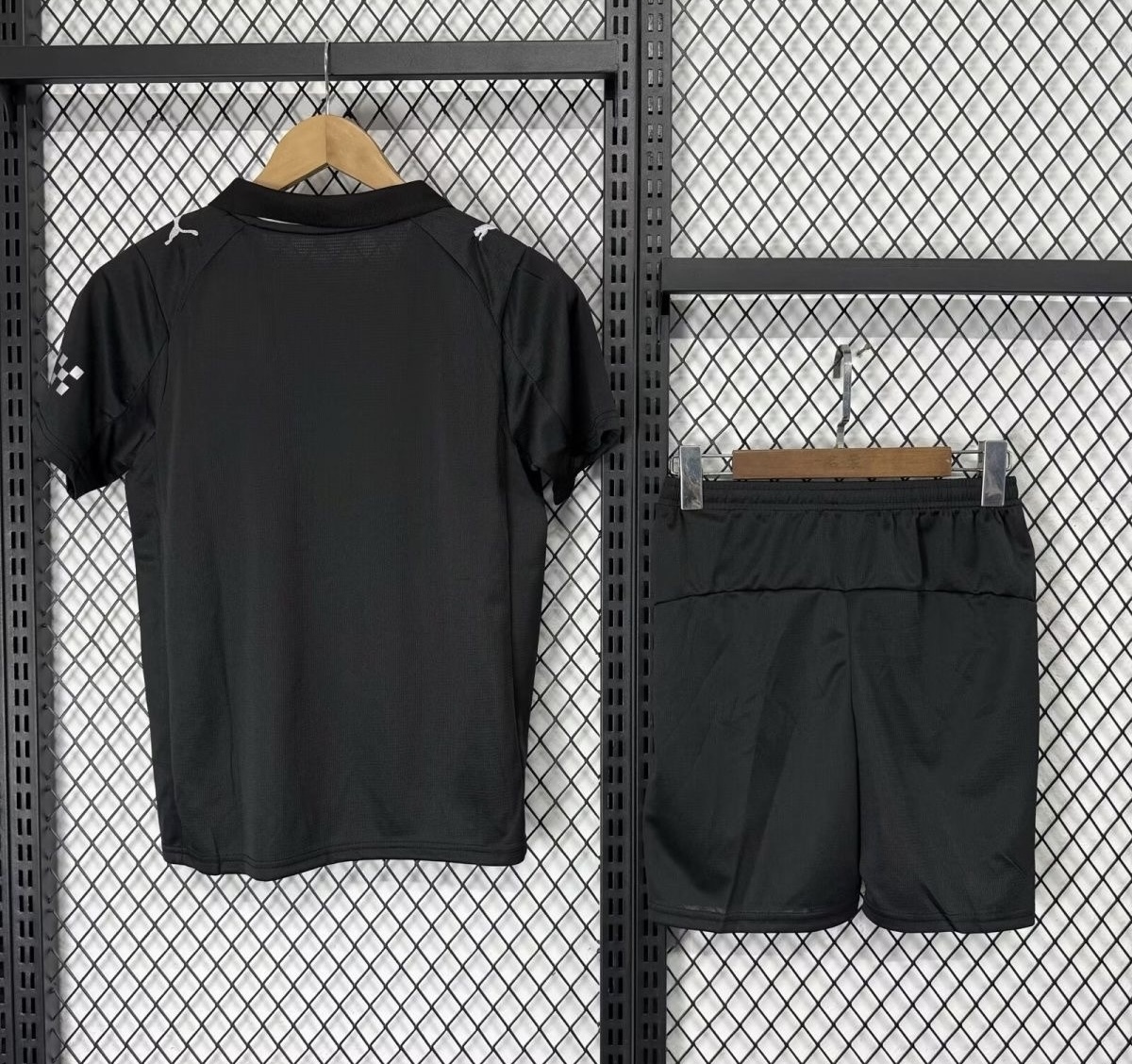 Manchester City Away Kids Kit Jersey+Shorts 2025/26 - Image 2