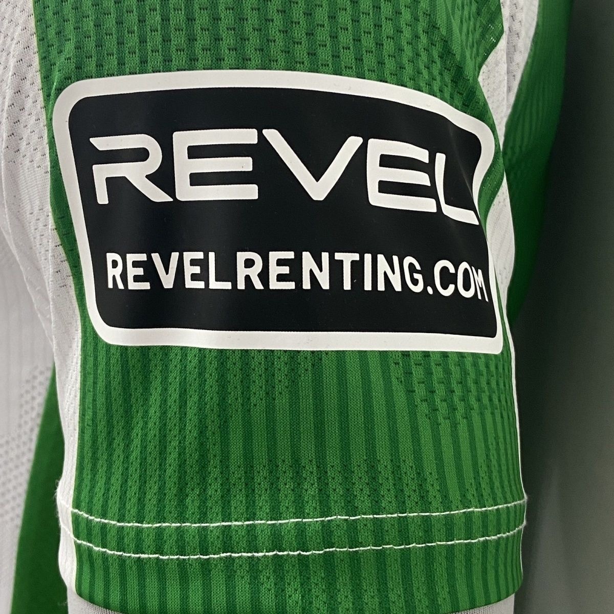 Real Betis Home Soccer Jersey 2025/26 - Image 4