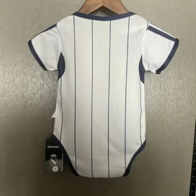 Alternative view of Real Madrid Soccer Jersey US Pack Baby Uniform 2025/26