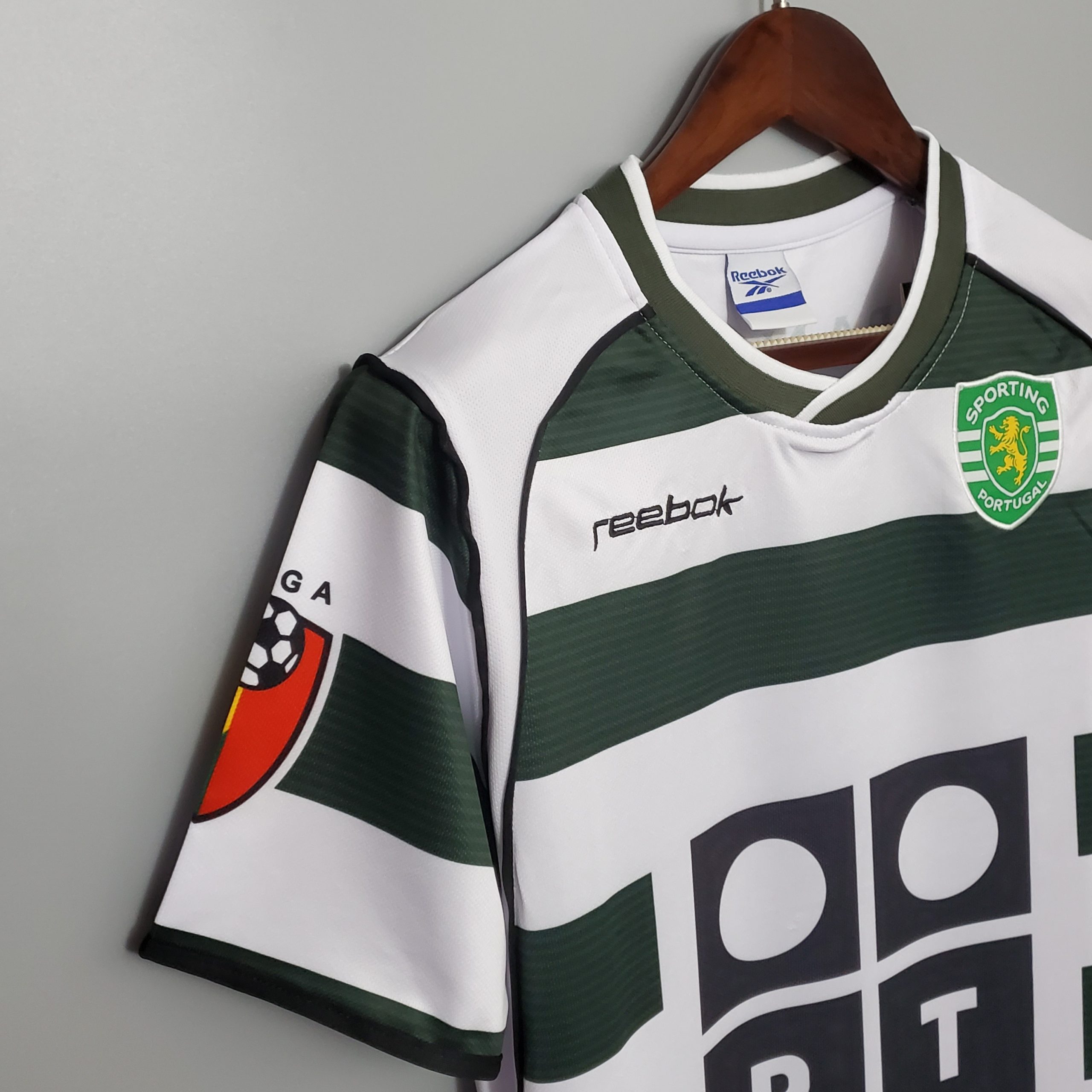 Sporting CP Retro Soccer Jersey Home Custom Shirt 2001/03 - Image 3