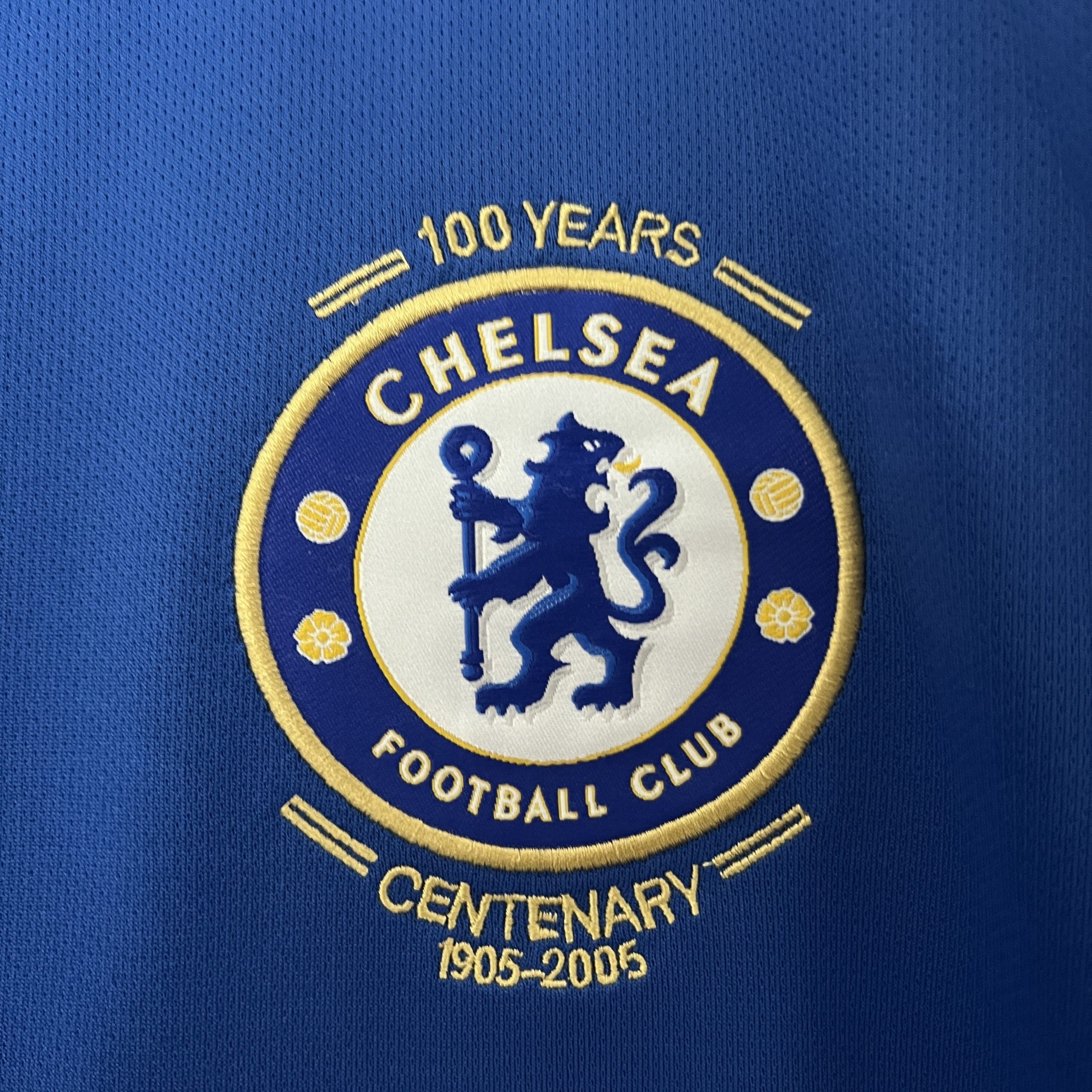 Chelsea Retro Football Jersey Home Shirt 2005-06 - Image 3