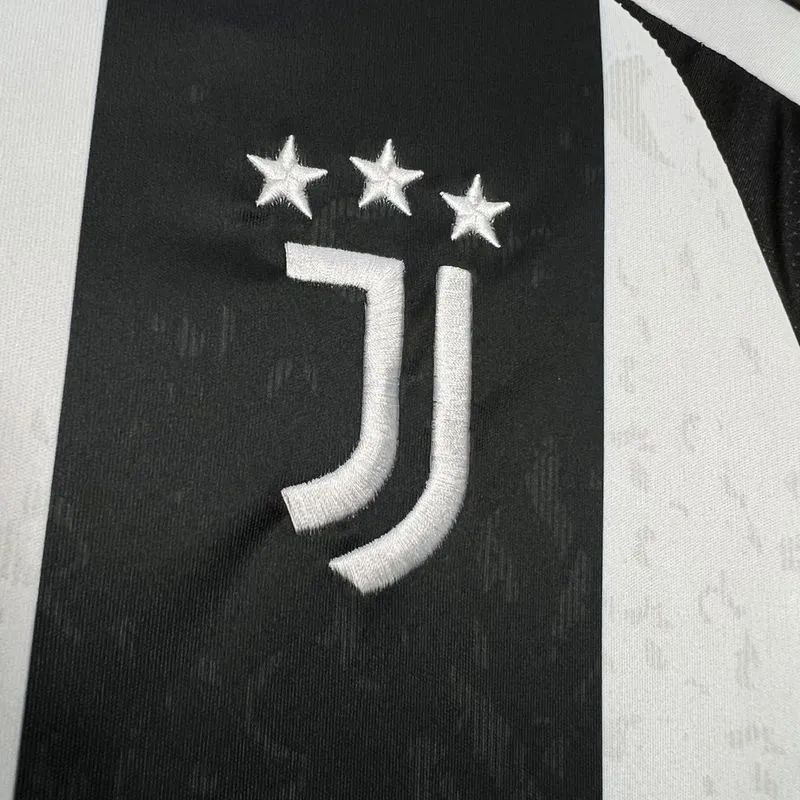 Juventus Soccer Jersey Home Custom Shirt 2024/25 - with Save the Children Sponsor - Image 5