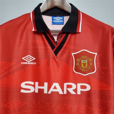 Alternative view of Manchester United Retro Home Football Jersey Shirt 1994/96