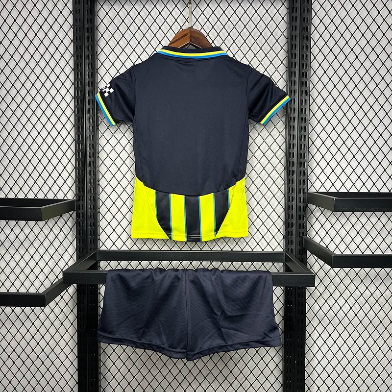 Manchester City Away Kids Kit Jersey+Shorts 2024/25 - Image 2