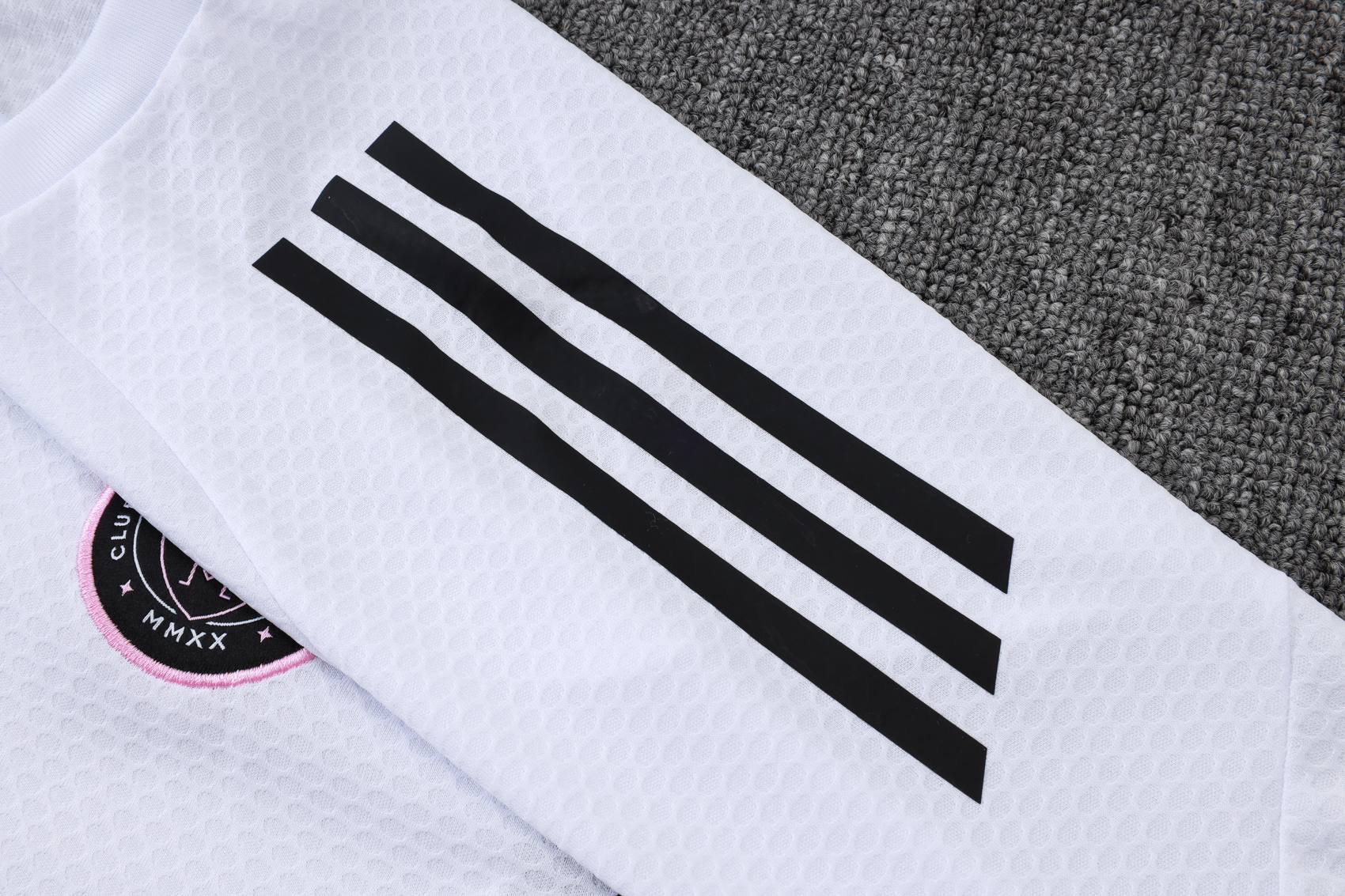 Inter Miami Training Jersey Kit White 2025/26 - Image 3