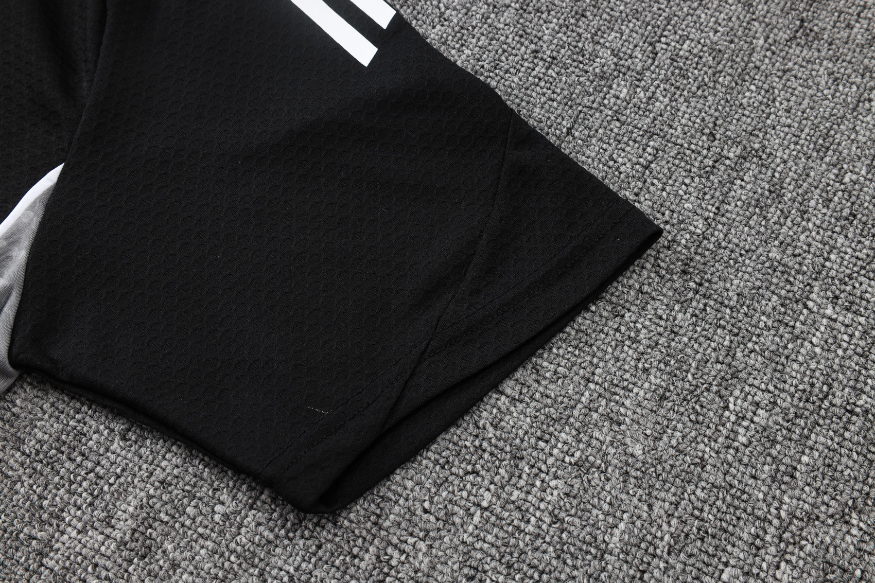 Inter Miami Training Jersey Kit Black 2025/26 - Image 6