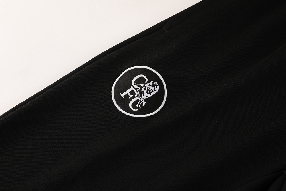 Chelsea Training Kit (Jacket+Pants) Black 2025/26 - Image 5