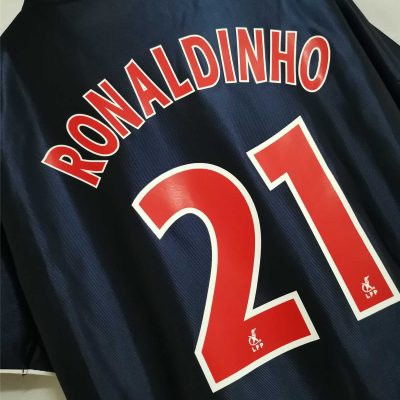 Alternative view of Ronaldinho #21 PSG Retro Jersey Home Soccer Shirt 2001/02