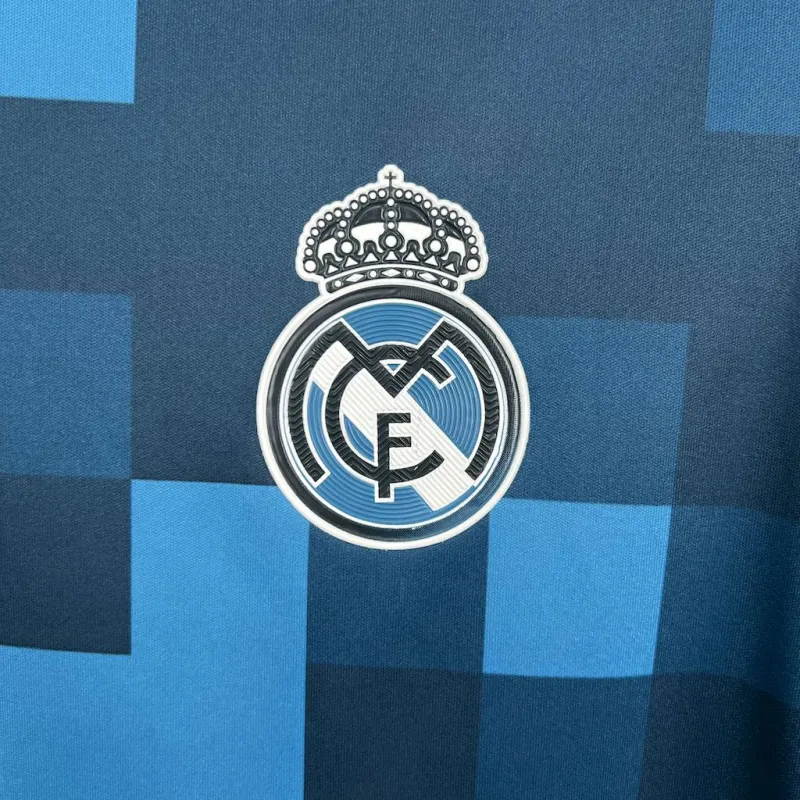 Real Madrid Retro Jersey Third Away Custom Soccer Shirt 2017/18 - Image 3