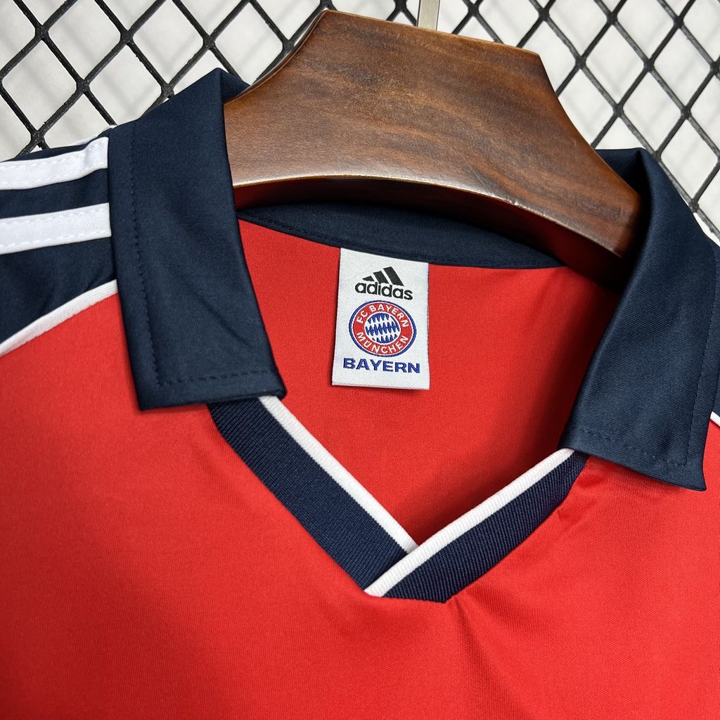 Bayern Munich Retro Jersey Home Soccer Shirt 1999-2001 - Image 5