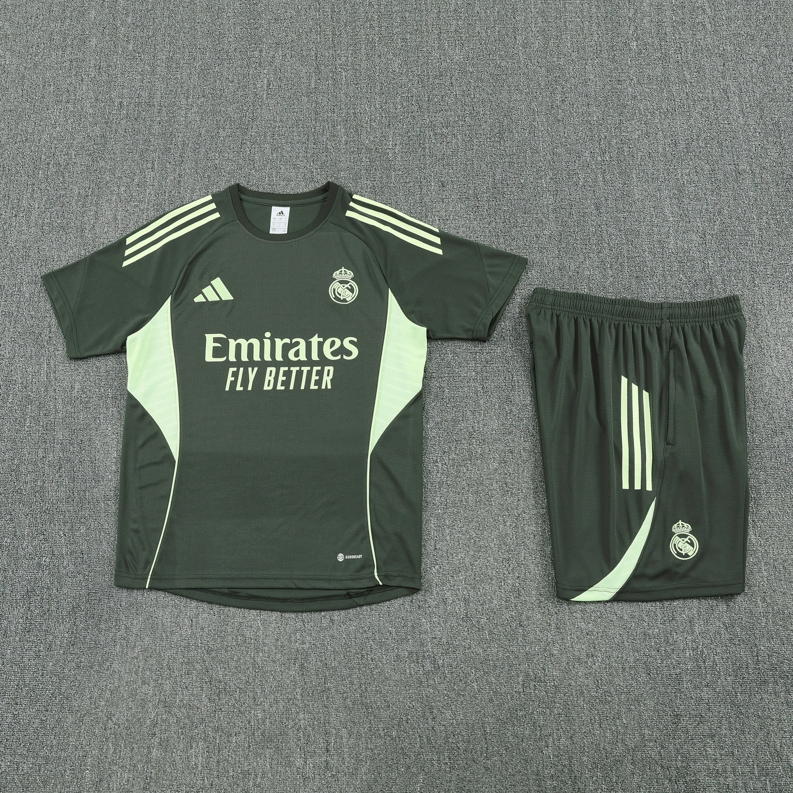 Real Madrid Training Jersey Kit 2025/26 - Image 4