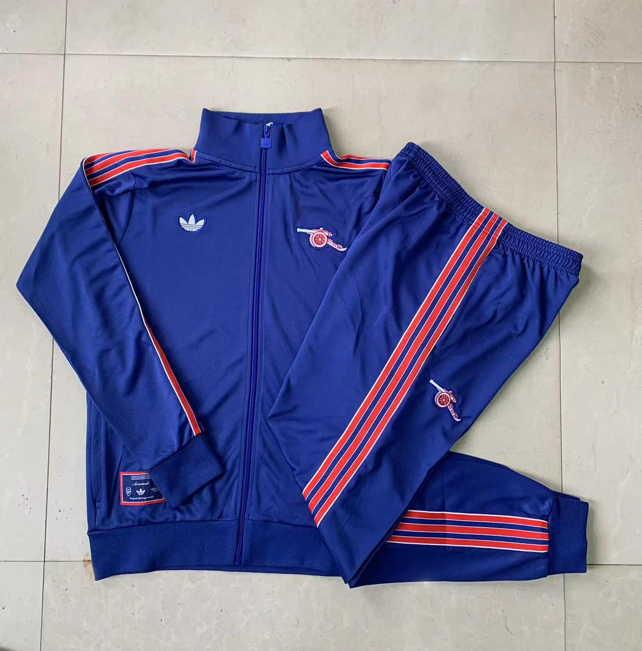 Kids Arsenal Training Kit (Jacket+Pants) Blue 2025/26 - Image 2