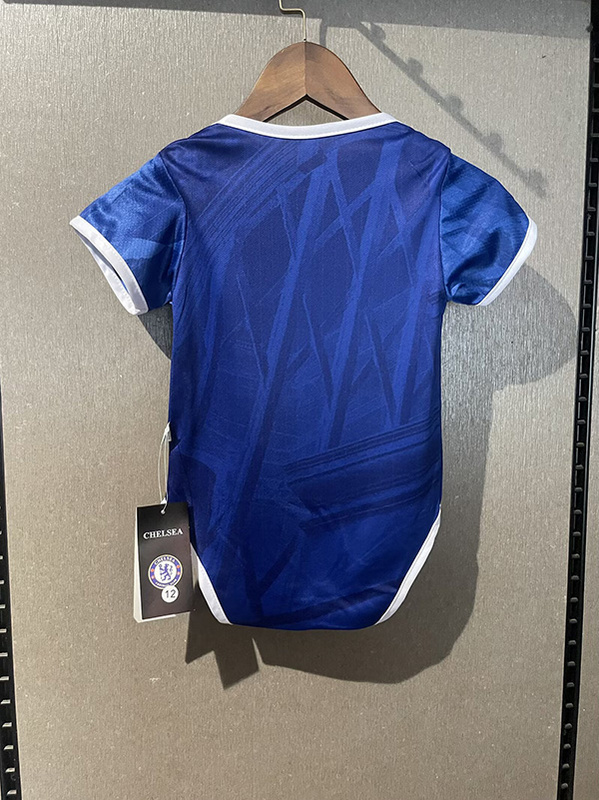 Chelsea Home Baby Uniform 2025/26 - Image 2
