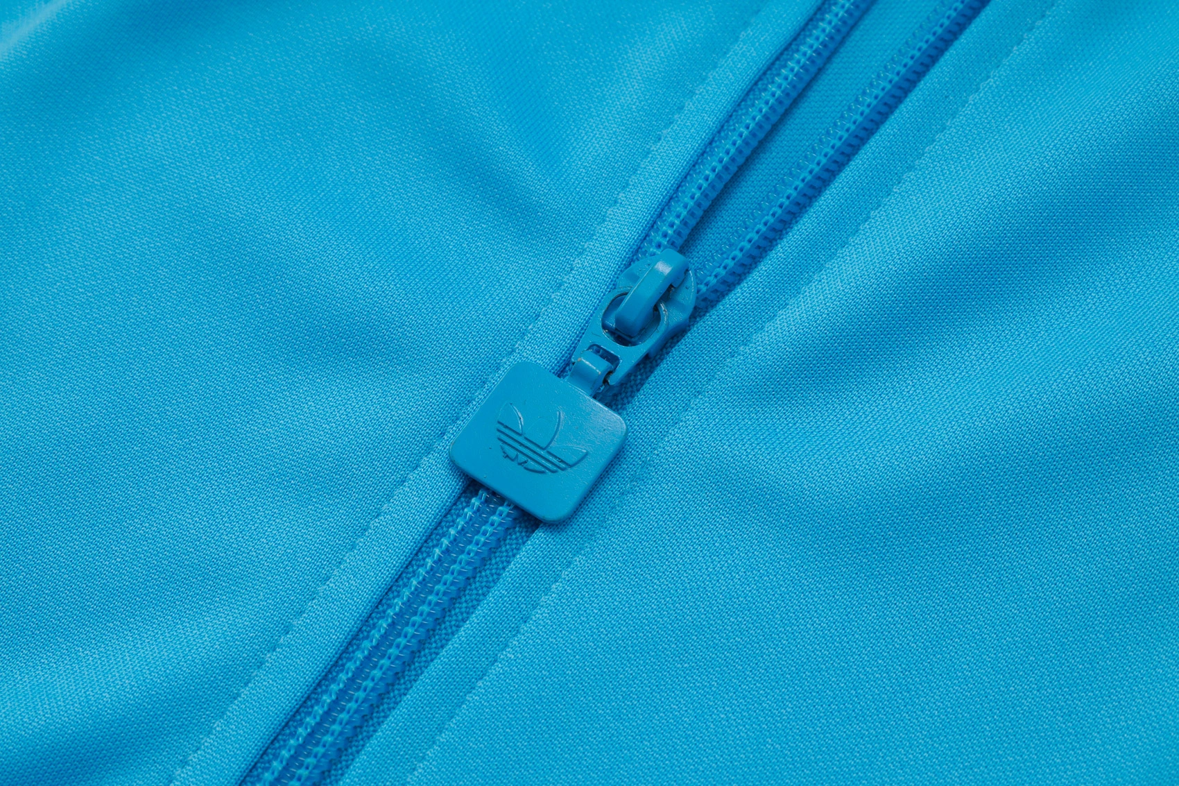 Real Madrid Training Kit (Jacket+Pants) Light Blue 2025/26 - Image 4