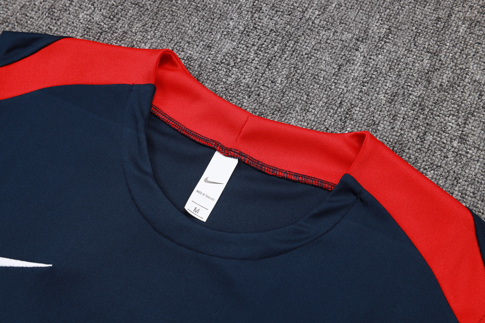 PSG Sleeveless Training Kit Blue 2025/26 - Image 3