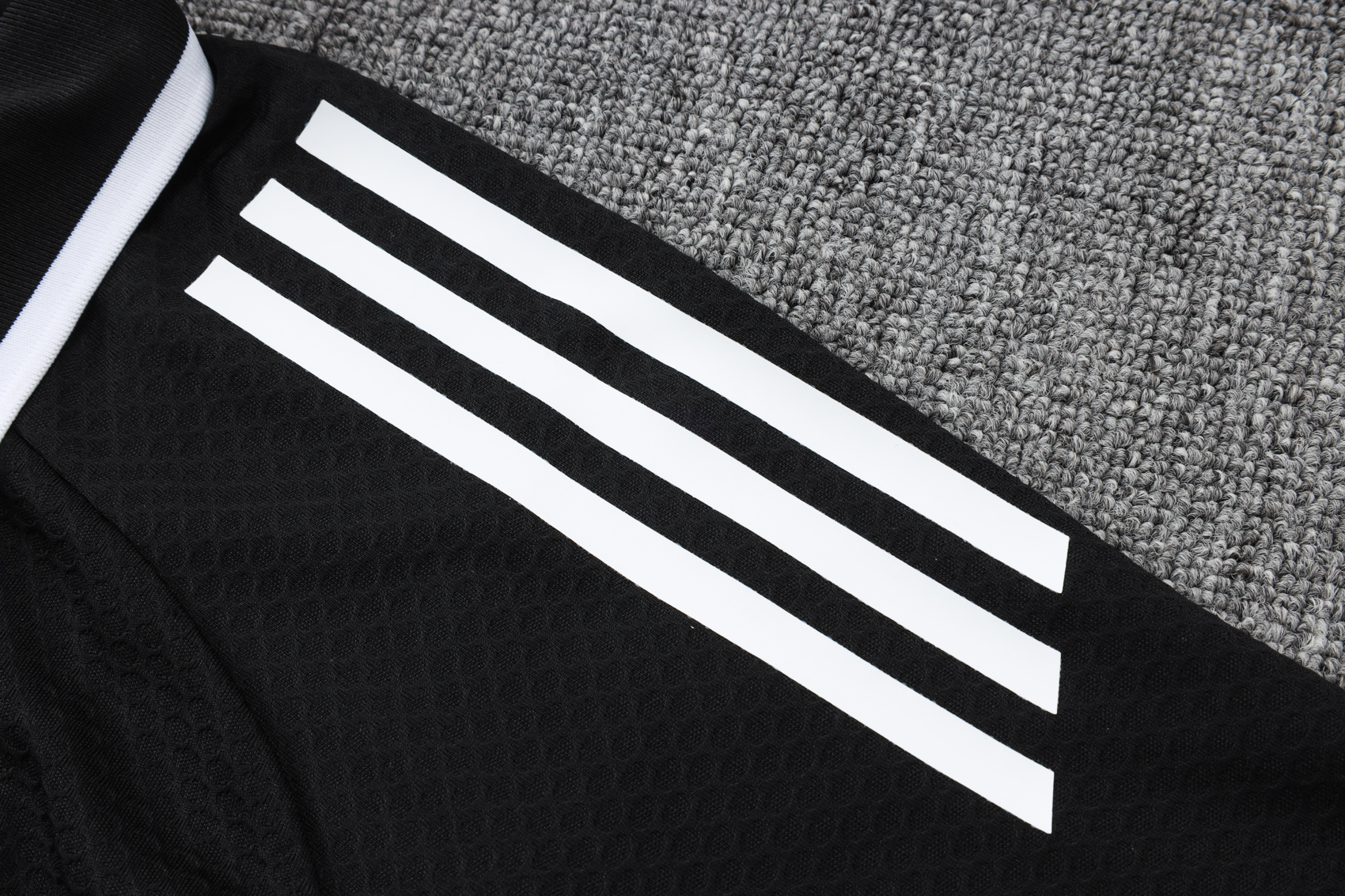 Inter Miami Training Kit (Polo+Pants) Black 2025 - Image 5